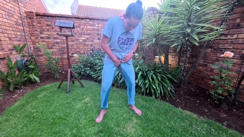 Brown Eyed Devil: Chubby Slut Piss Desperation, Pants Wetting Compilation