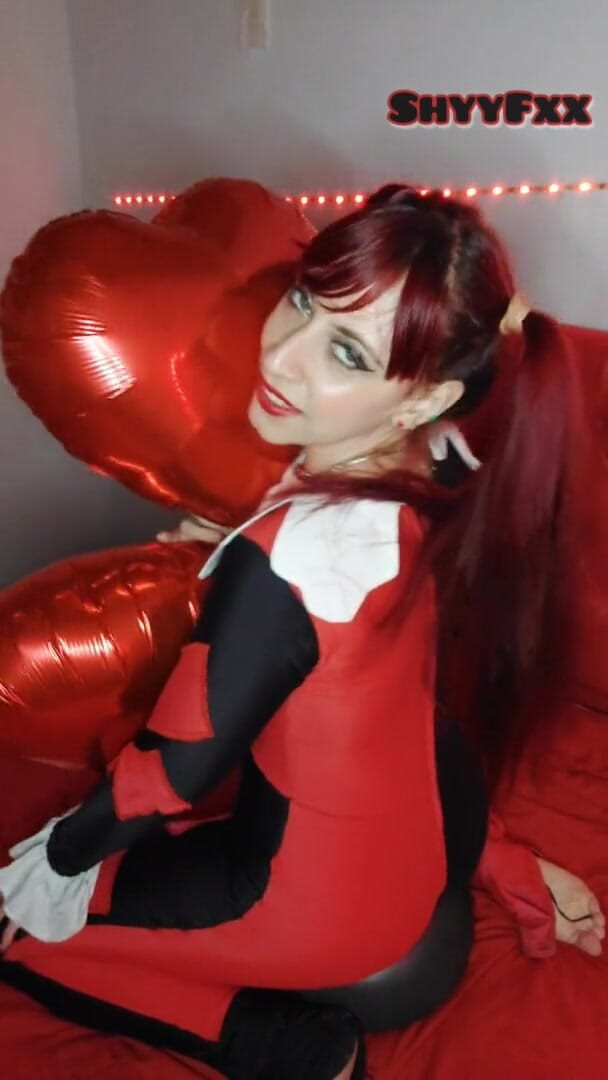 Tu Gauchita Argentina: Shyyfxx ハーレイ・クインが誕生日を祝い、ジョーカーを隣人に送る JOI ロールプレイ
