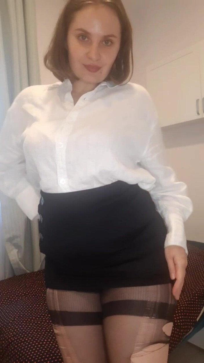 withcymommi: Einfach Ausziehen Und Mit Deiner Dessous Necken