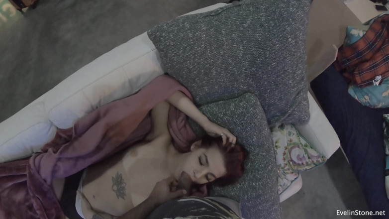 Evelin Stone: Honění na mém obličeji hrdlo hrát BJ