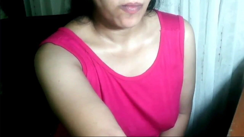 Ruby Anjalena: Red Anjel Get Naked and Horny