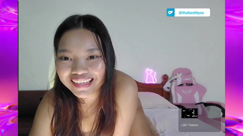 Cupcake: Jolie petite nana - plaisir de masturbation en solo