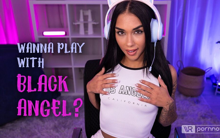 VR pornnow 2D: Sesi game erotis yang dibintangi oleh black angel