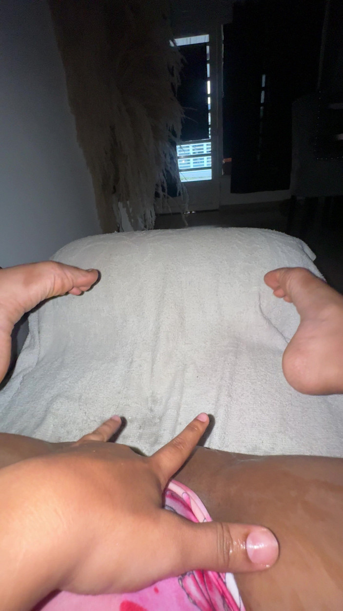 EMY_AND_JONH: W domu po długim dniu w biurze