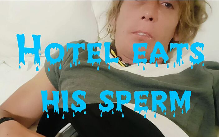 Sperm world: Knappe jonge man masturbeert in een hotel en eet zijn...