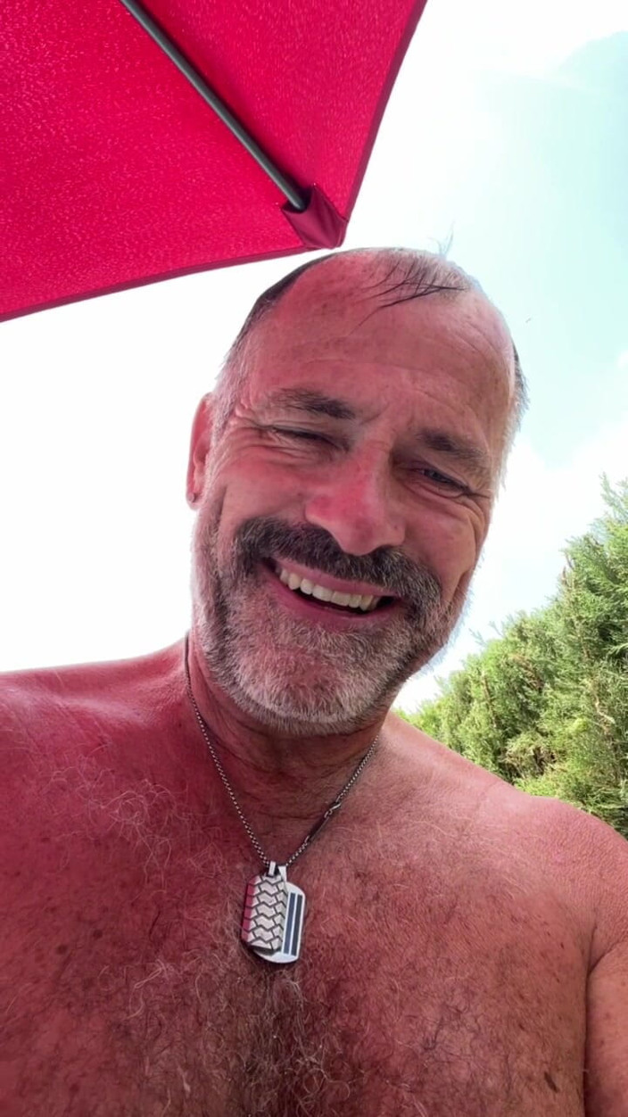 Daddybearvlc: Daddybears Jacuzzi Wank