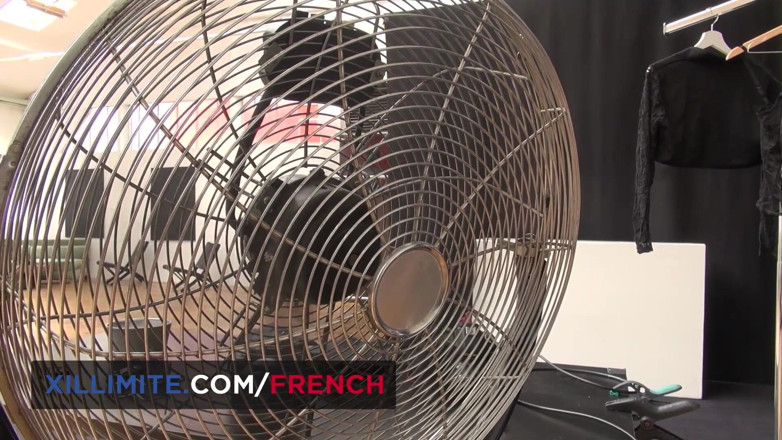 French girls at work: 2人のフランス人モデルとのフォーサム:クレア&amp;ビクトリア