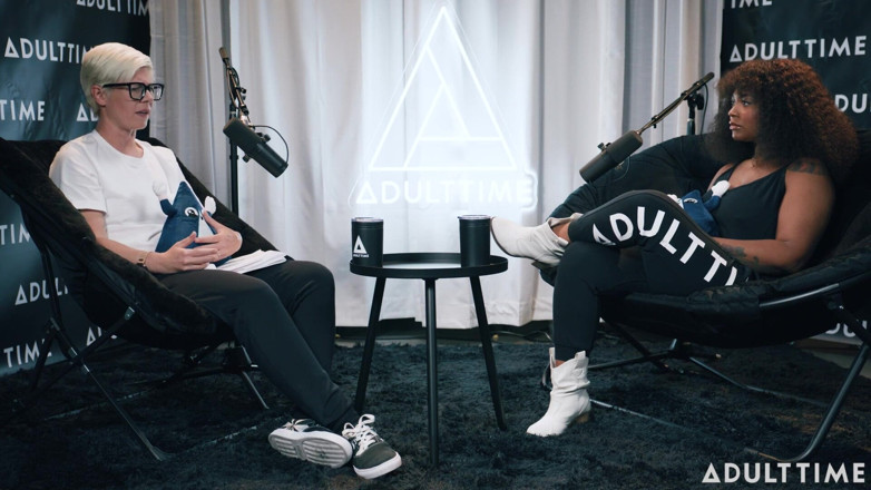 Adult Time Podcast: Avery Jane фістинг, доїння, &amp; банан прикладом речі | Підкас для дорослих