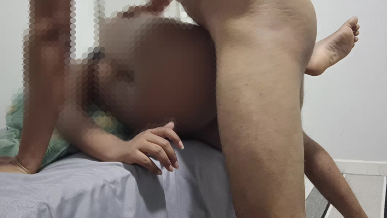 Sexy Zoya: Langzaam verbreed ik mijn stiefbroer om me harder en dieper...
