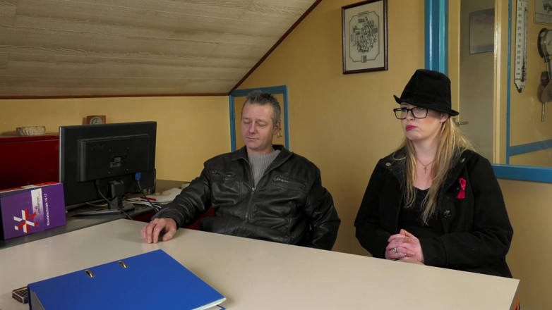Melody Pleasure: L'agente immobiliare