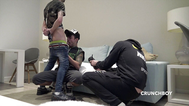 Bareback spy cam from Spain: Cam-porno mit Leo Bulgari, roh von Bony Babyron benutzt