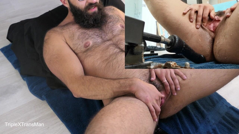 TripleXTransMan: Ejaculând pe mașina de futut
