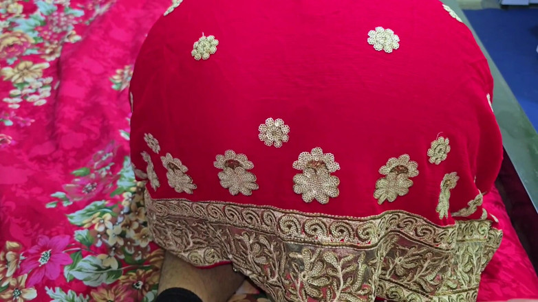 Faryal: Une bhabhi pakistanaise se fait baiser la chatte