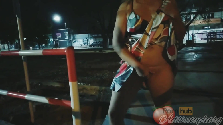 Activecouplearg: Sexo público en la calle nos atrapan de una casa...