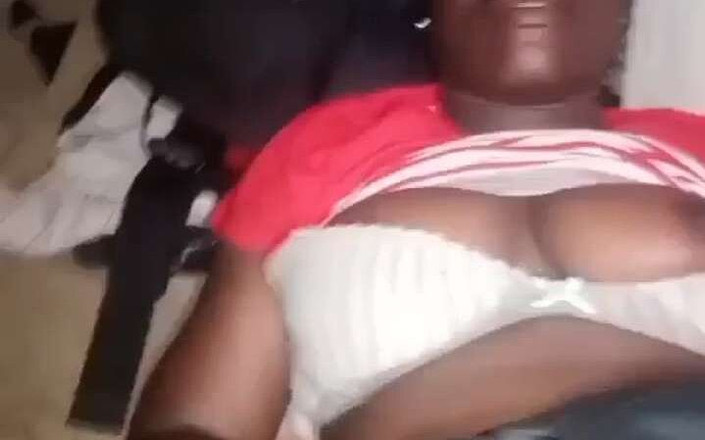 Oladi plenty tv: Sexo nocturno dentro de mi casa