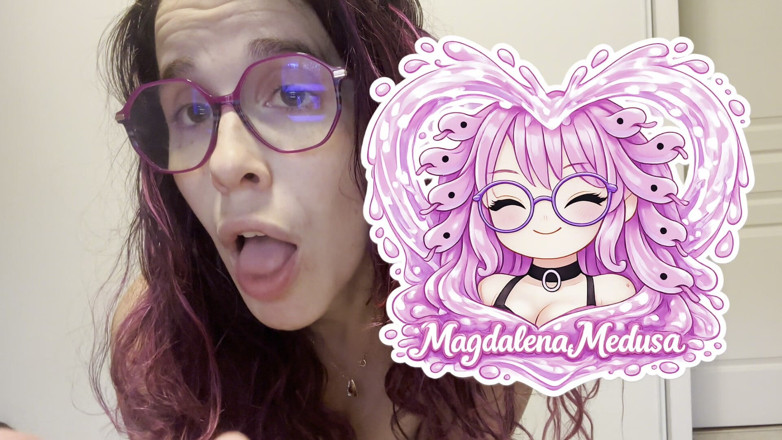 Magdalena Medusa: JOI pertama Magda
