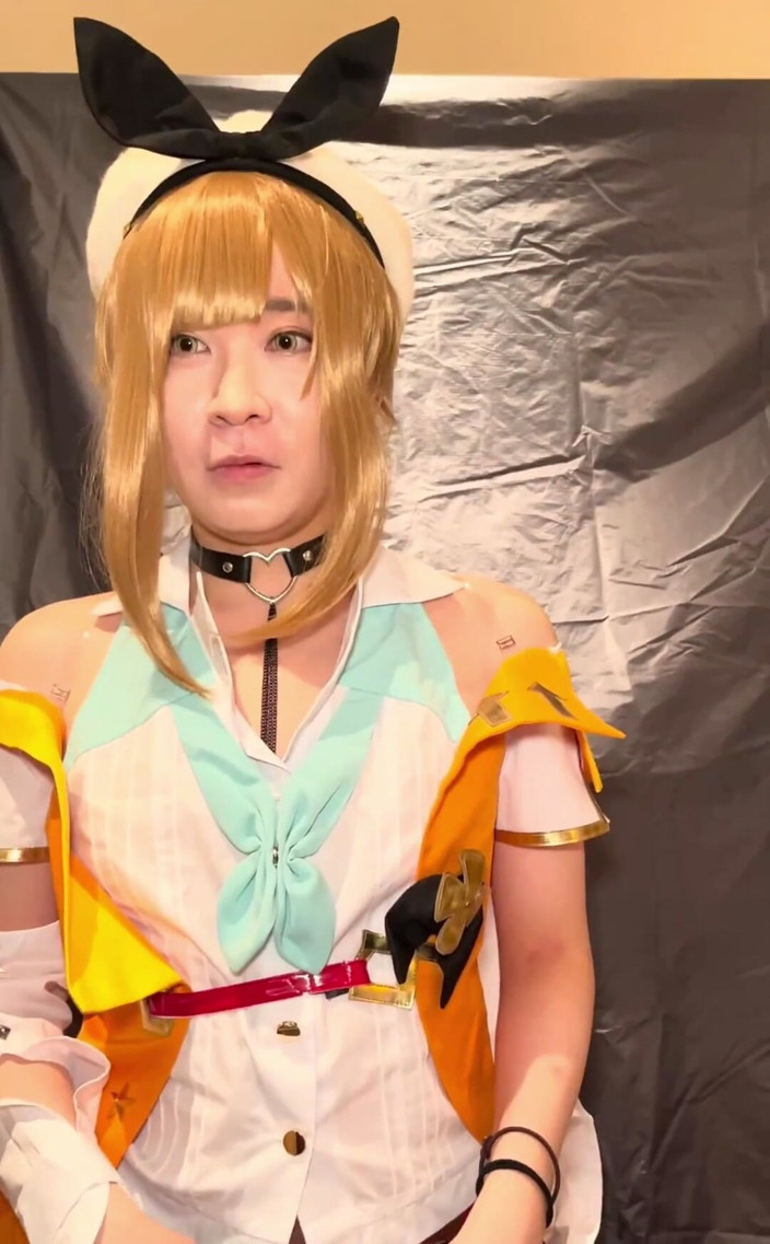 Tsuki-miko: Ryza Cosplayer se ponen cachondas mientras filma una película