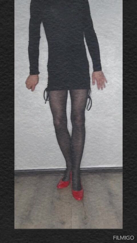 Lana Cross: In collant