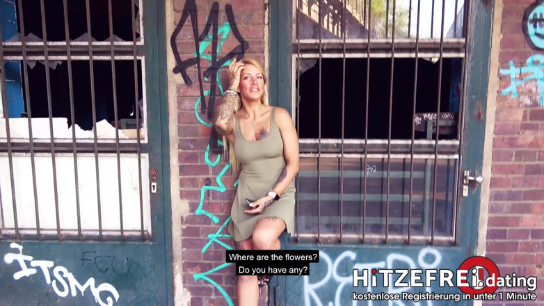 Hitzefrei: Mouthy fitxxxsandy відтрахана на відкритому повітрі в найбожевільніших позах!