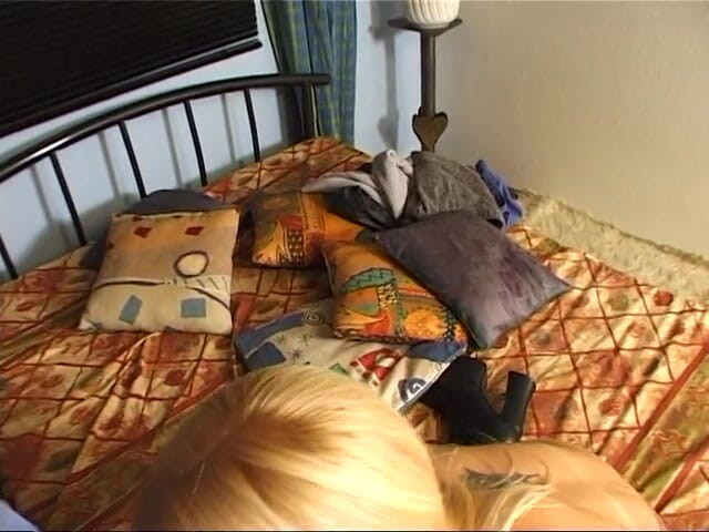 German Classic Porn videos: Ines，德国金发女郎，户外搭讪