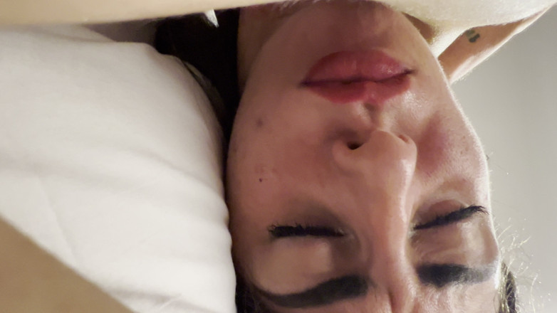 Hume Love: Amaya Castro Ha Più Orgasmi Saltando Sul Mio Enorme Cazzo
