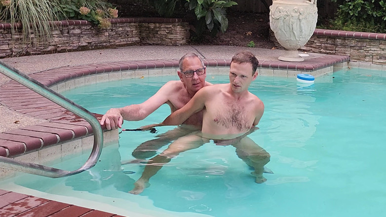 Russie Goodboy: Unterwasser-pool bb-fick!