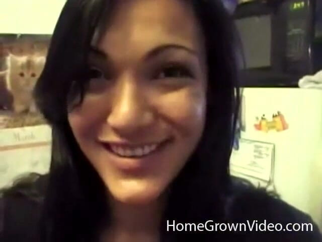 Homegrown Video: Jenny Wolf nhỏ giọt tinh ướt át trên khắp chiếc ghế dài