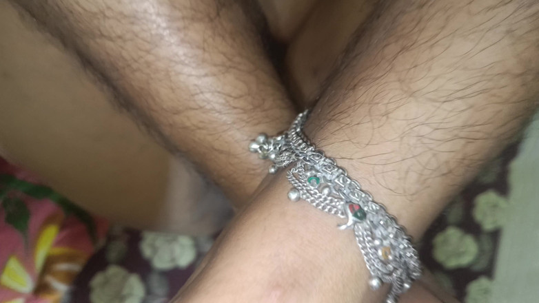 Magilmathi: Femme au foyer, baise torride