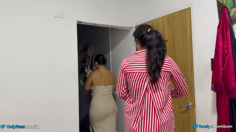 NamiQseiiin: Vestito bagnato, sesso da suocera, bellezza naturale.