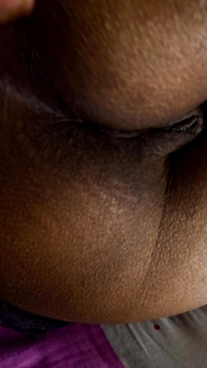 Curved Dick: Une demi-sœur se réveille de la bite bien dure de...