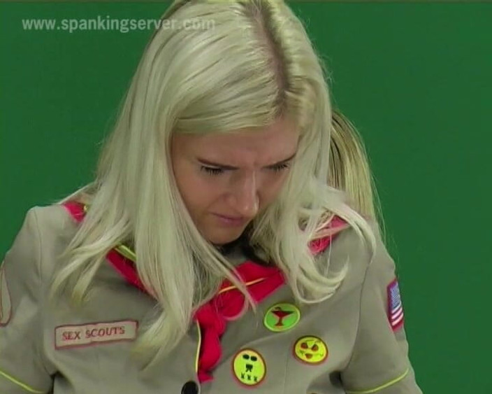 Spanking Server: Jenna frusta classico