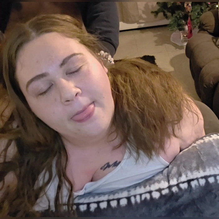 TrotzillaTheGod: Dikke reet blanke meid wordt geploegd en slikt het sperma...
