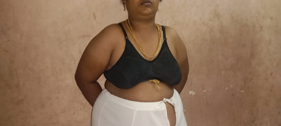 Tamil Anti Uma235: My Stepmother's Stepdaughter Was Alone at Home, I Would Have...