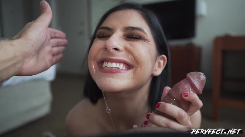 Pervfect: Kaitlyn делает минет в видео от первого лица