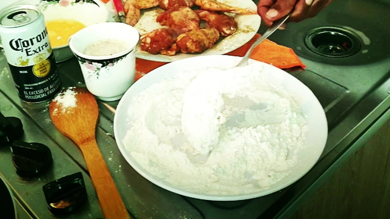 Uncut Lil Midget and Latina Freaky Friends: Pablon3grobar - Cozinhando com a Rainha da Garganta