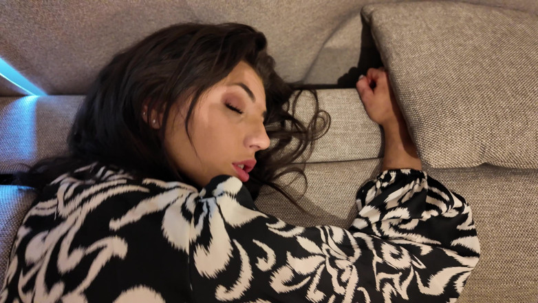 Amateur Homemade Porn: Ich Ficke Meine 18 Jahre Alte Amateur-stiefschwester
