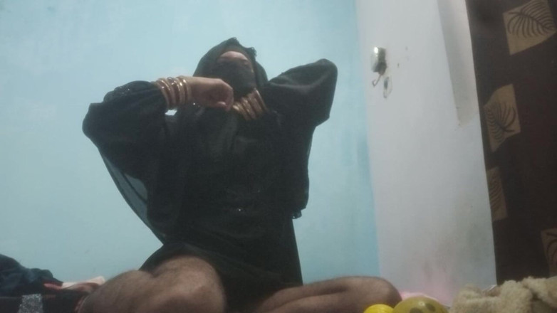 Urvashipatil123: Indischer transvestiert sexy video, seide, naqAb