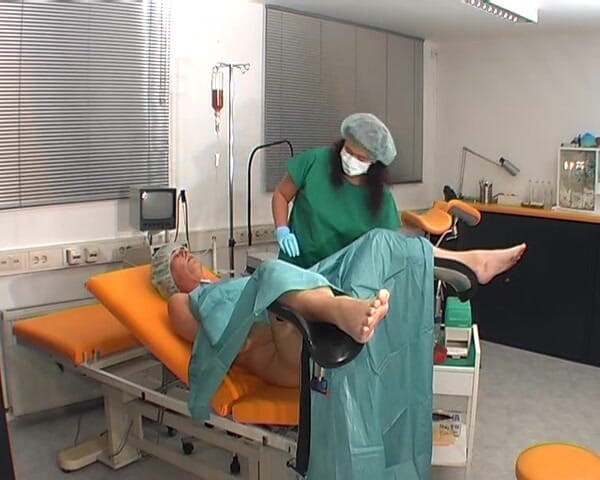 Rubber & Clinic Studio - 1ATOYS: Gyno dreams - lấp đầy anh ấy với nước tiểu nóng bỏng mới...