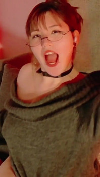Hi, I'm Ukii, Your Favorite Waifu