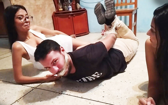 Selfgags femdom bondage: Ahogándolo antes de salir