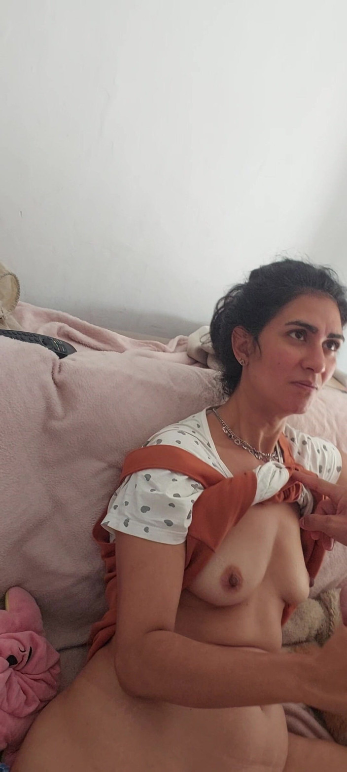 Renatinharj: Vanessinha a fait sa fellation matinale pour commencer la journée...