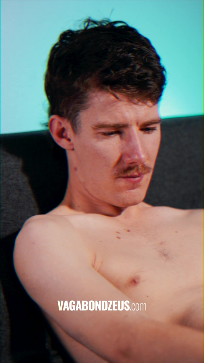 VagabondZeus - Erotic Filmmaker: Il Vivace Ragazzo Kiwi Con Un Grande Nella Sua Sessione...