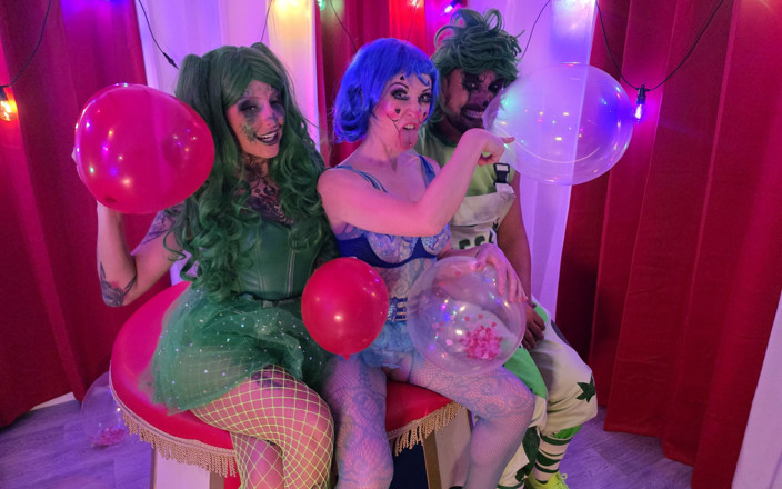 Cock Crazed Clowns: Лілі Збочена зустрічає божевільних клоунів, які люблять повітряну кульку