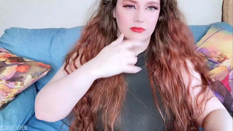Scarlet Vixen: і веселий фетиш волосся