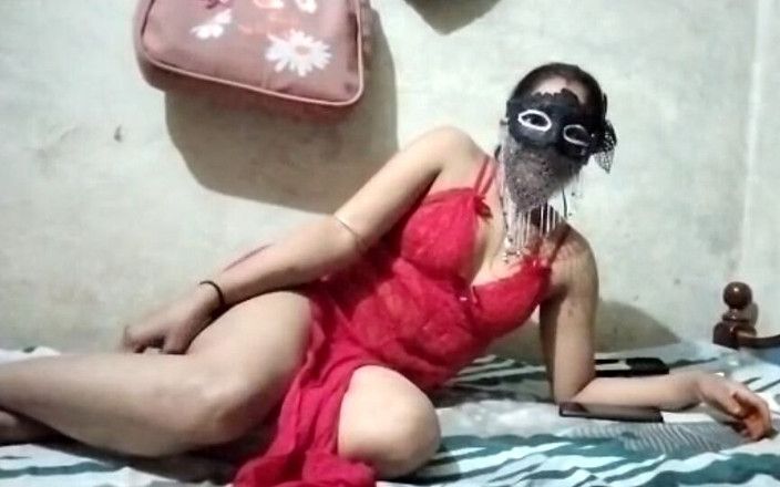 Sexy kavita bhabhi: Abang ipar menghilangkan dahagakan adik ipar