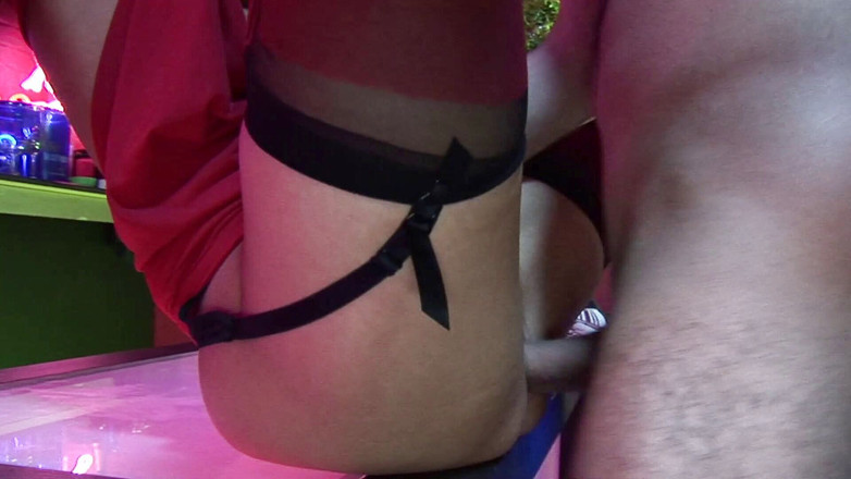 CBD Media: Tetona morena milf en traje apretado consigue follada por detrás
