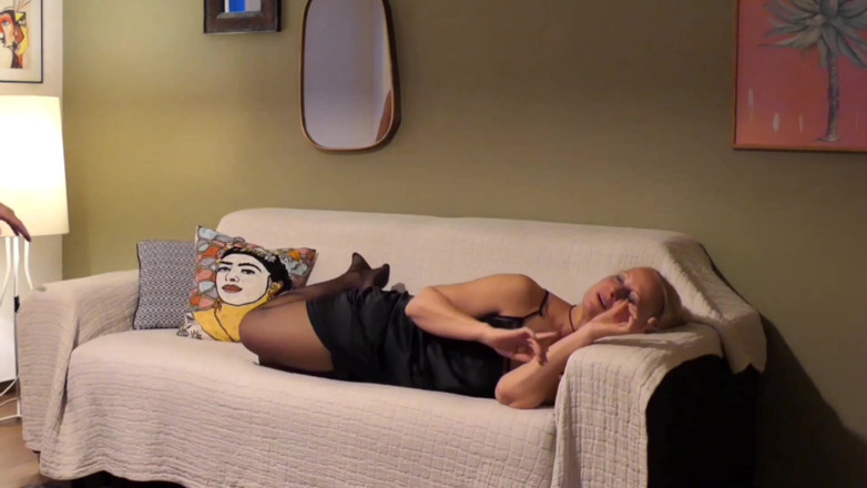 Selena701: Belle Femme Blonde Mature Aime Faire L’amour En Bas De...