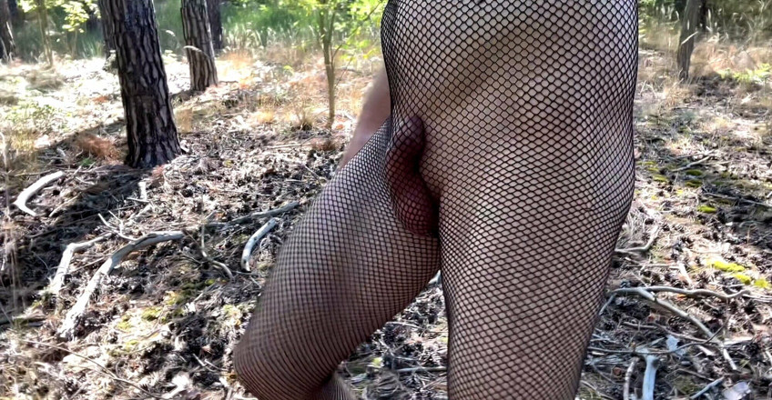 Apomit: Hot Teen boy walks in nature naked for gay Stepdaddy...