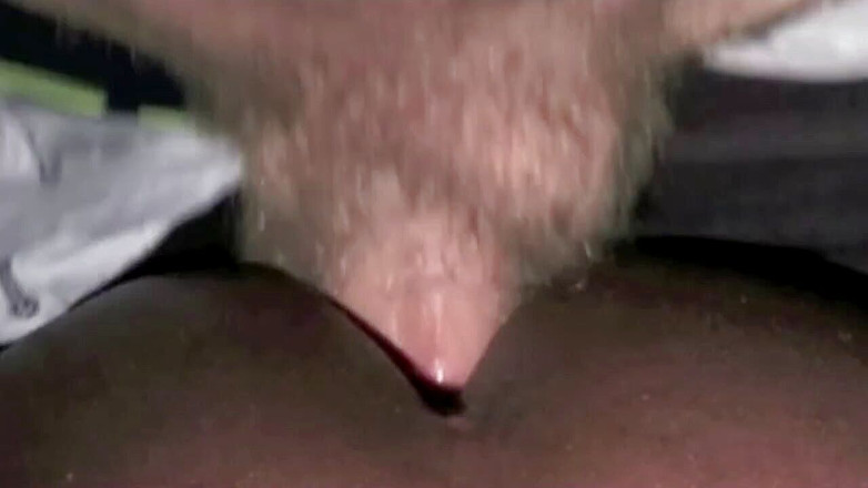 Gaybareback: 보안 보호자가 사용하는 흑인녀 바닥