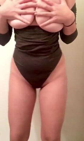 AlexSinner: Teen titty drop perfection